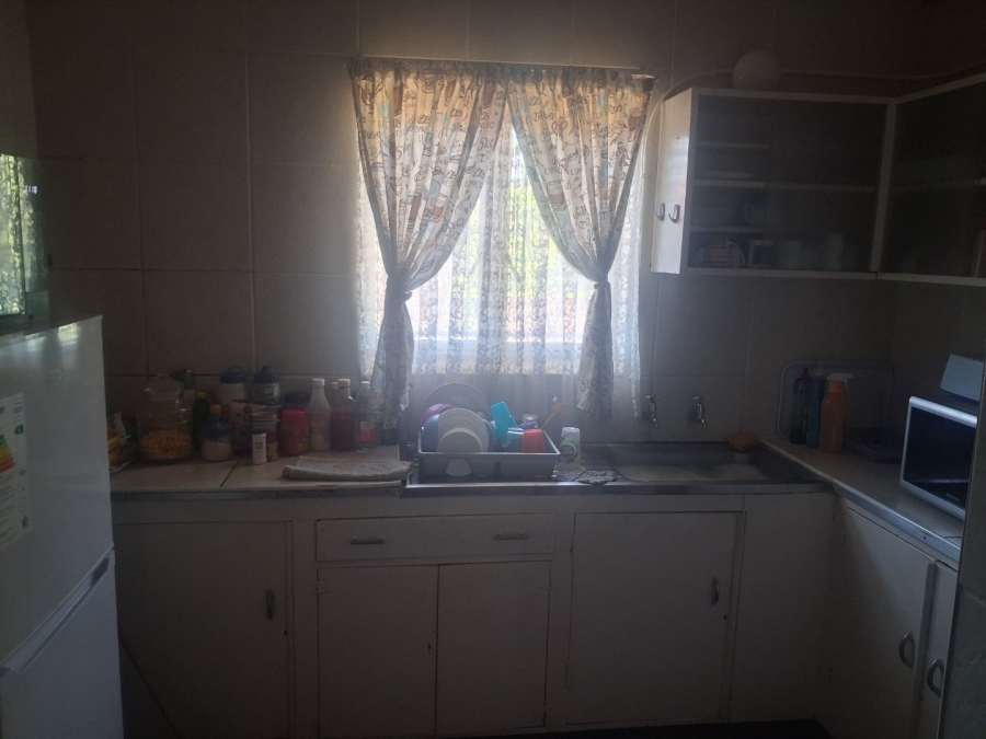 To Let 1 Bedroom Property for Rent in Bloemfontein Free State